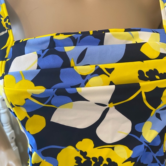 Caribbean Joe Blue and Yellow Floral Tankini Top only - Picture 2 of 11